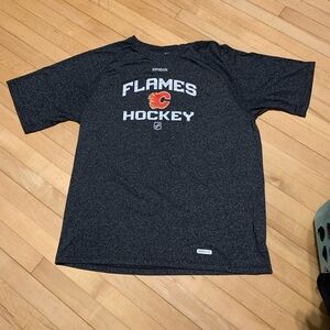 Reebok Dark Gray Calgary Flames Hockey Tee